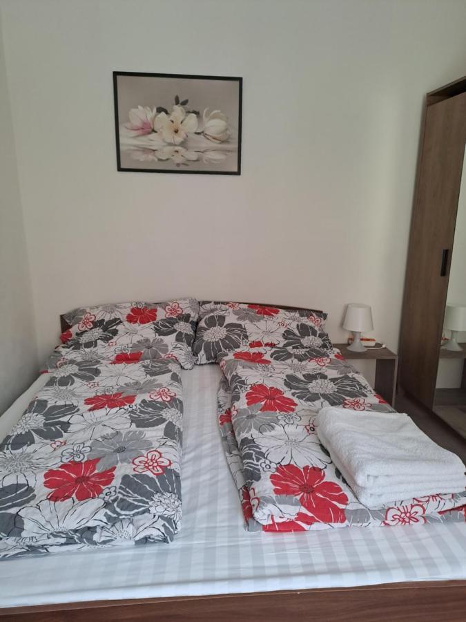 Nha Nghi Cho Cap Doi Va Gia Dinh Apartmán *