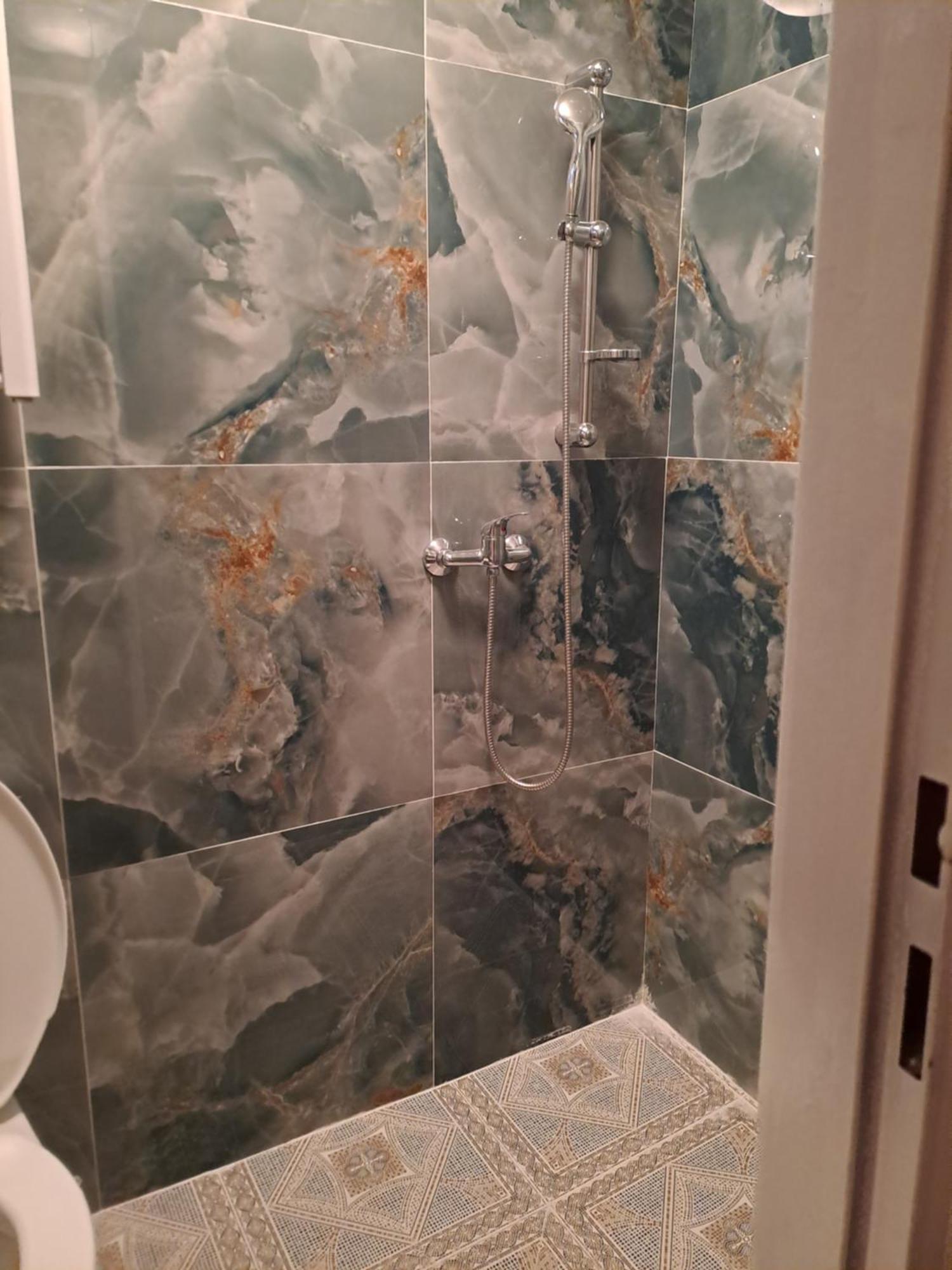 Nha Nghi Cho Cap Doi Va Gia Dinh Apartmán *